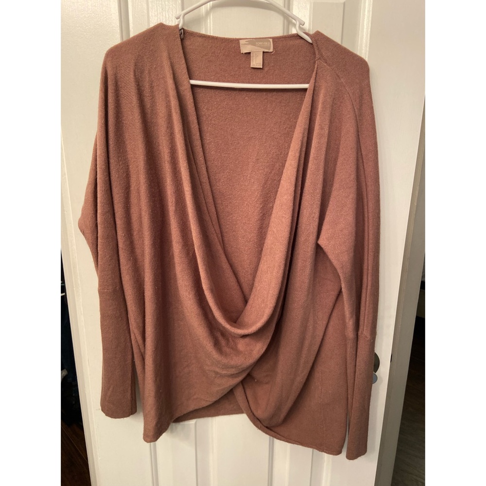 Mauve flowy sweater
